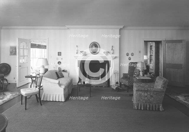 Guido R. Rahr, residence in Manitowoc, Wisconsin, 1945. Creator: Gottscho-Schleisner, Inc.