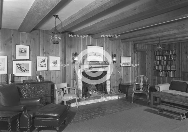 Guido R. Rahr, residence in Manitowoc, Wisconsin, 1945. Creator: Gottscho-Schleisner, Inc.