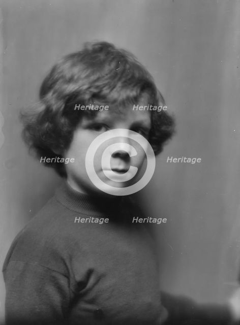 Guinness, Loel, portrait photograph, 1913. Creator: Arnold Genthe.