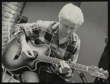 Guitarist Dave Cliff playing at The Fairway, Welwyn Garden City, Hertfordshire, 28 April 1991. Creator: Denis Williams
