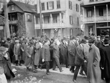 Gunmen arriving at Sing Sing, Whitey Lewis, 1912. Creator: Bain News Service