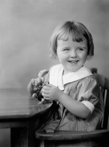 Gunther, Joan F. - Portrait, 1933. Creator: Harris & Ewing