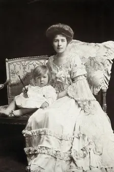 Gwendoline Syrie Maud Wellcome (née Barnardo), Syrie Maugham and Henry Mounteney Wellcome, c1904. Creator: Lambert Weston & Son