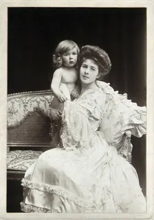 Gwendoline Syrie Maud Wellcome (née Barnardo), Syrie Maugham and Henry Mounteney Wellcome, c1904. Creator: Lambert Weston & Son