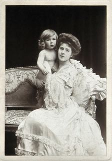 Gwendoline Syrie Maud Wellcome (née Barnardo), Syrie Maugham and Henry Mounteney Wellcome, c1904. Creator: Lambert Weston & Son