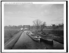D.L. and W. lift, closed, near Mountain View, Morris and Essex Canal, N.J., between 1890 and 1901. Creator: Unknown
