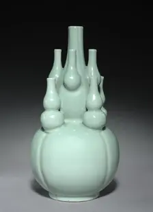 Double-gourd Shaped Bottle, 1736-1795. Creator: Unknown
