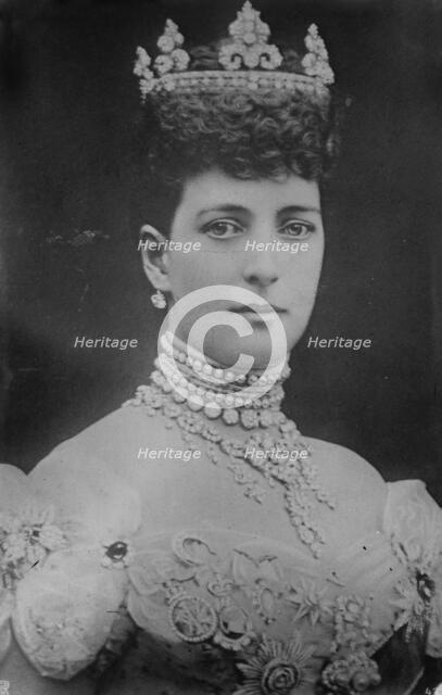 Dowager Queen Alexandra, 1910. Creator: Bain News Service.