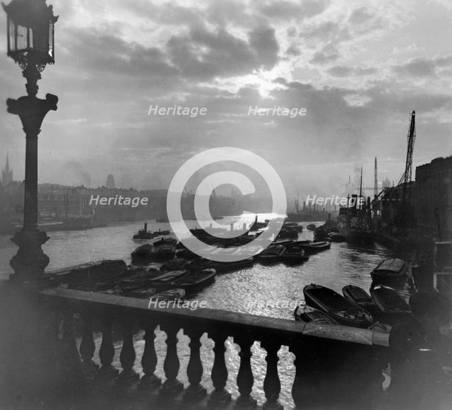 Downstream from London Bridge. Creator: George Davison Reid.