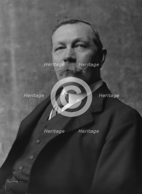 Doyle, Arthur Conan, Sir, portrait photograph, 1914 June 1. Creator: Arnold Genthe.