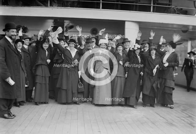Doctors & families going to war zone, 10/17/14, Dr. Mary Crawford, 17 Oct 1914. Creator: Bain News Service.