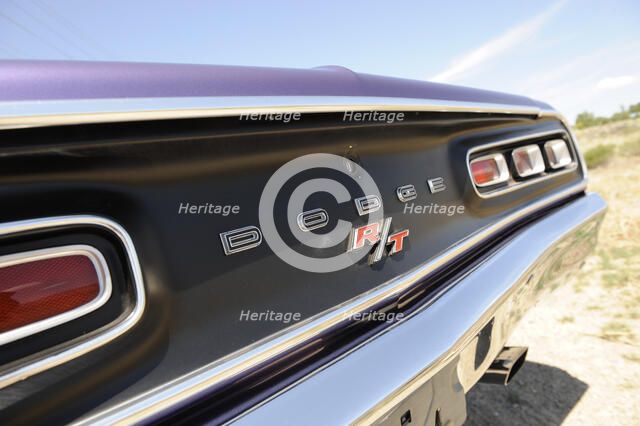 Dodge Coronet Hemi RT 1970. Artist: Simon Clay.