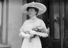Dolly Madison Breakfast - Mrs. O.W. Underwood, 1912. Creator: Harris & Ewing