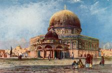 Dome of the Rock with Dome of the Chain (Kubbet Es Silseleh) 1902. Creator: John Fulleylove