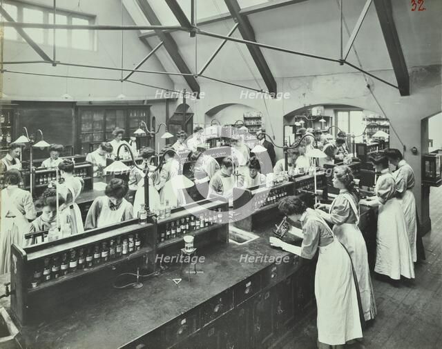 Domestic chemistry class, Battersea Polytechnic, London, 1907. Artist: Unknown.