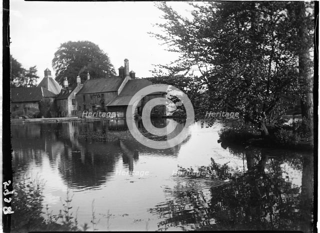 Donnington Brewery, Donnington, Cotswold, Gloucestershire, 1928. Creator: Katherine Jean Macfee.