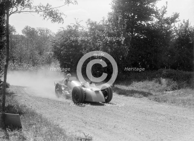 Dorcas Special, Bugatti Owners Club Hill Climb, Chalfont St Peter, Buckinghamshire, 1935. Artist: Bill Brunell.