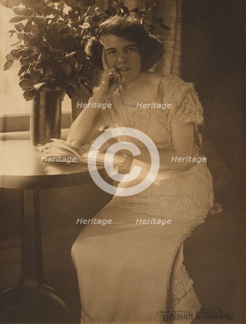 Dorothy W. Kane, about 1907. Creator: Gertrude Kasebier.