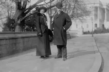 Dorothy & G.W. Perkins, between 1910 and 1915. Creator: Bain News Service