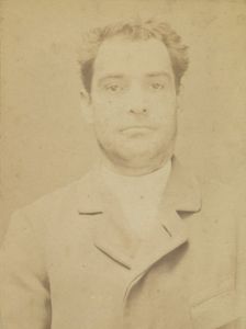 Dauriac. Henri, Georges. 36 ans, né à Memphis (USA). Agent d'affaires. Extortion de fonds...., 1894. Creator: Alphonse Bertillon