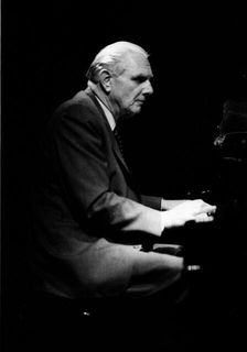 Dave McKenna, Pizza on the Park, London, Aug 1991. Artist: Brian O'Connor