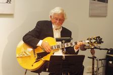 Dave Moorwood, The Pete Allen Band, Deanwood Park Golf Club, Newbury, Berks, 10th Oct. 2021. Creator: Brian O'Connor