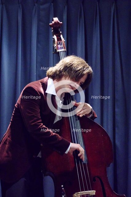 Dave O'Brien, Watermill Jazz Club, Dorking, Surrey, August 2015. Artist: Brian O'Connor.
