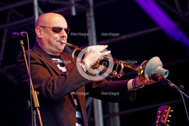 David Priseman, Love Supreme Jazz Festival, Glynde Place, East Sussex, 2014.    Artist: Brian O'Connor.