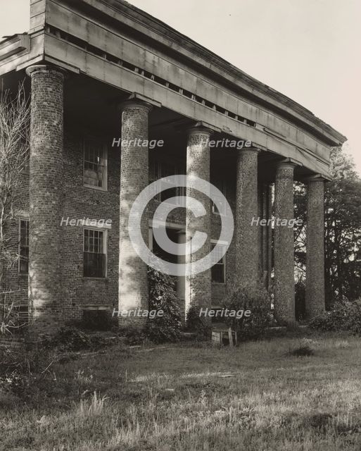 [David] Wade House, Huntsville vic., Madison County, Alabama, 1939. Creator: Frances Benjamin Johnston.