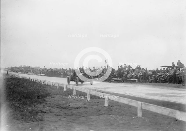 Dawson's "Marmon", 1910. Creator: Bain News Service.