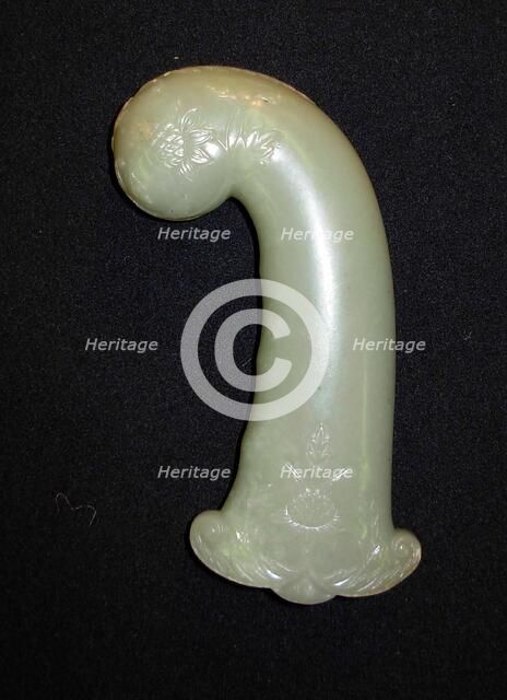 Dagger Hilt with Floral Designs, , 18th century. Creator: Unknown.