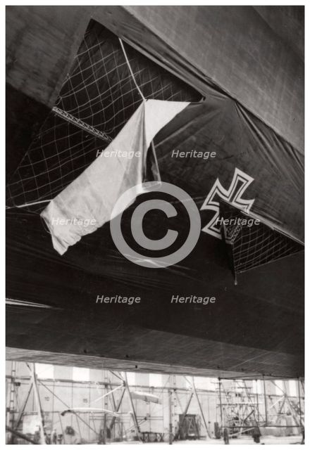 Damaged German navy Zeppelin airship, World War I, 1914-1918 (1933). Artist: Unknown