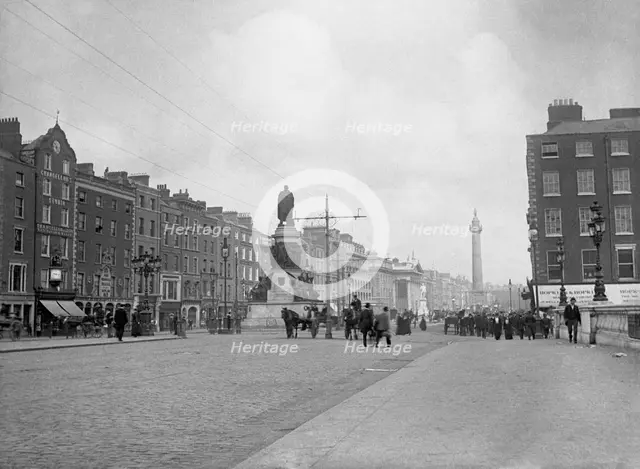 Daniel O'Connell statue, Dublin, Ireland, c1895. Creator: Robert Augustus Henry L'Estrange.