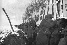 'Dans La Tranchee; Un petit poste avance dans le Pas-de-Calais 1915. Creator: Unknown