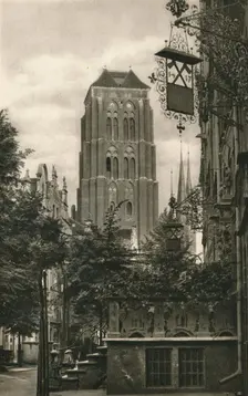 Danzig. Jopengasse - Marienkirche 1931. Artist: Kurt Hielscher