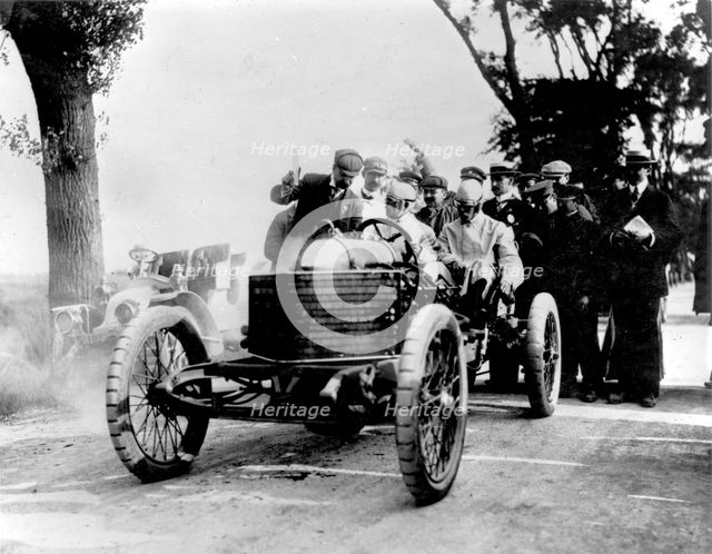 Darracq 200bhp V8, Kenelm Lee Guinness at 1906 Ostend Speed Trials. Creator: Unknown.