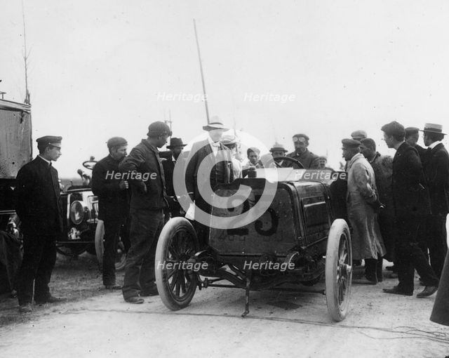 Darracq, Barras at 1904 Ostend Speed Trials. Creator: Unknown.