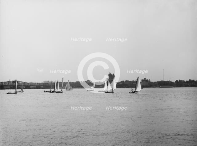 D.B.C.Y. [Detroit Boat Club yacht] regatta, just after the start, between 1900 and 1910. Creator: Unknown.