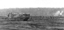 De la Picardie au Chemin des Dames; un char d'assaut au milieu d'une vague d'infanterie 1918. Creator: Unknown