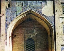 Detail of left side of Duan-Beggi medrese, Bukhara, between 1905 and 1915. Creator: Sergey Mikhaylovich Prokudin-Gorsky