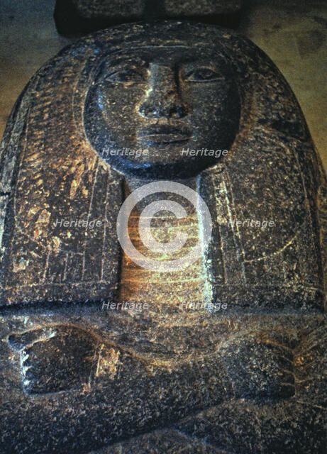 Detail of the cover of a priestess sarcophagus.