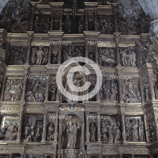 Detail of the main altarpiece dedicated to Saint Antolin and with scenes from the life of Christ,…