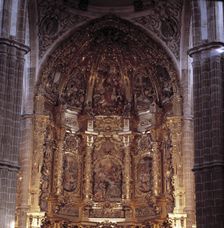 Detail of the main altarpiece of the church of Santiago, made in 1703 by Tomas de la Sierra follo…
