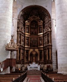 Detail of the main altarpiece of the church of Santos Juanes in Nava del Rey (Valladolid), made i…