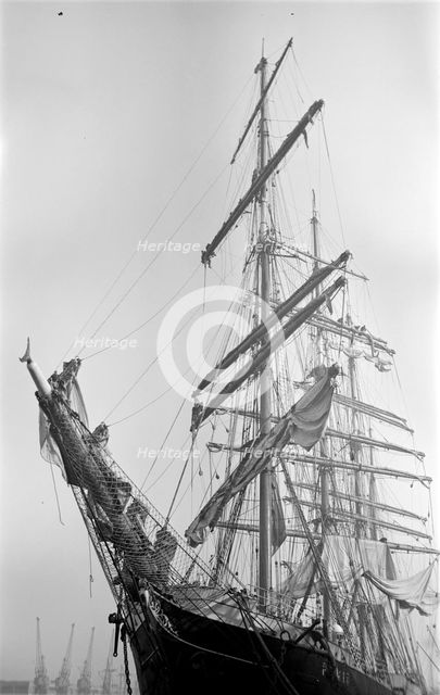 Detail of the prow and rigging of the 'Pamir', c1945-c1965. Artist: SW Rawlings