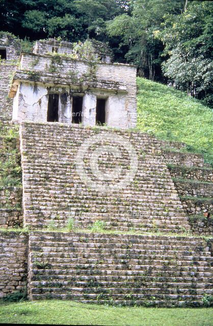 Detail of the staircase and top wall of the pyramid of the Mayan ruins of Bonampak.