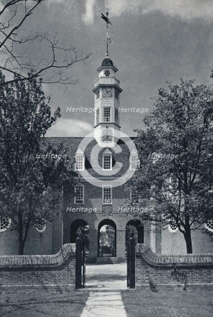 'Detail Showing Cupola of Capitol, Queen Anne's Arms over central Arch', c1938. Artist: Unknown.