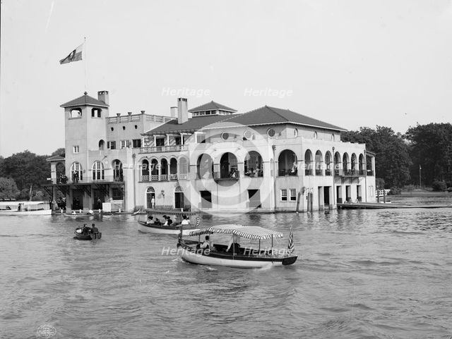 Detroit Boat Club, Belle Isle [Park], Detroit, Mich., c1905. Creator: Unknown.