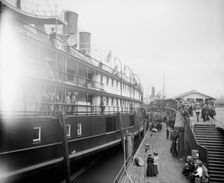Detroit, Mich., departure of Chamber of Commerce excursion, between 1900 and 1920. Creator: Unknown