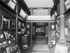 Detroit Photographic Co., 218 Fifth Avenue, New York, between 1900 and 1910. Creator: Unknown